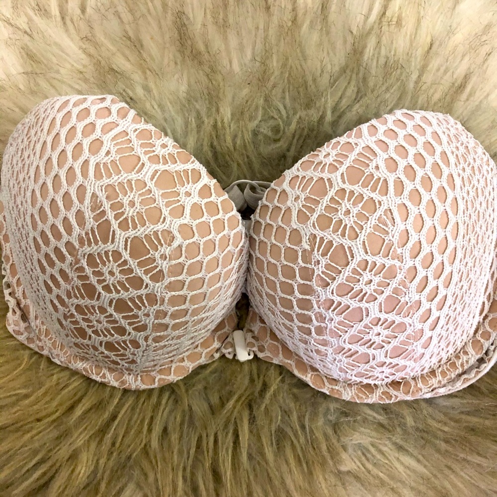 Lacy Nude bra